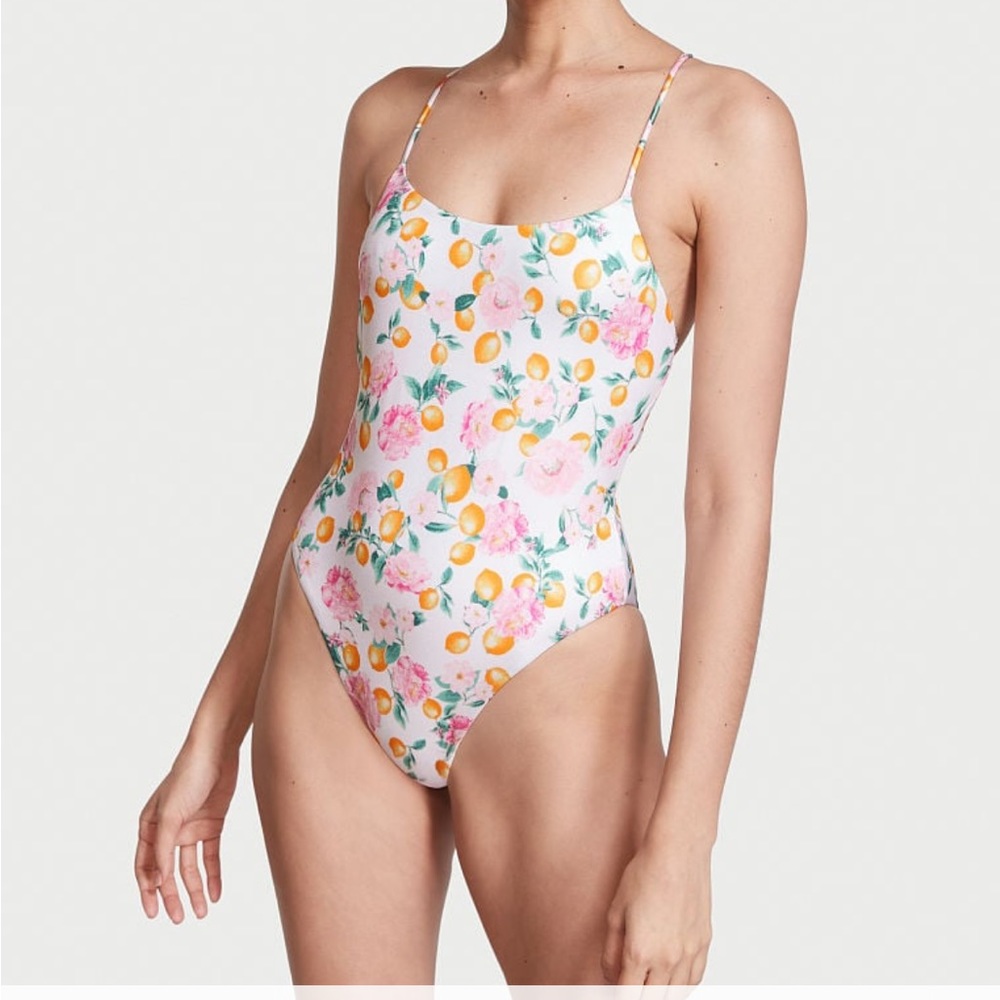 NEW VS swimsuit